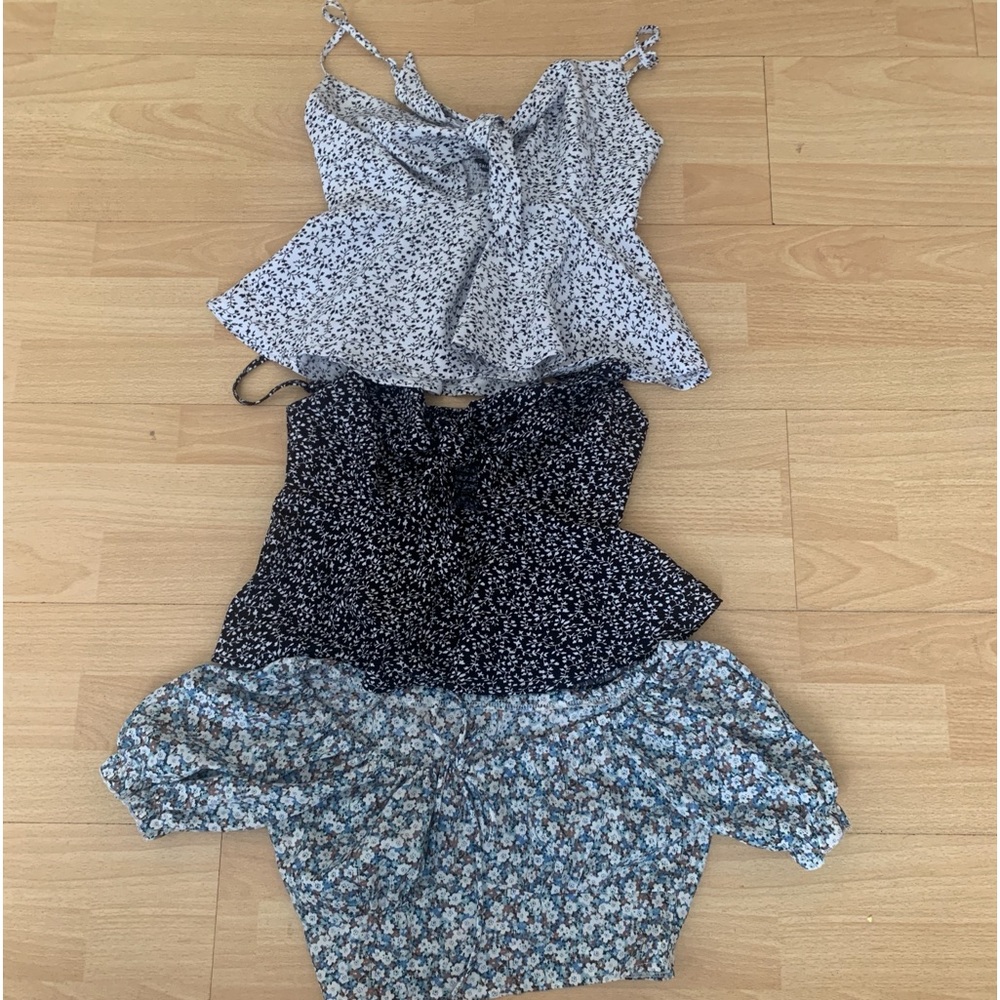 3 Crop tops